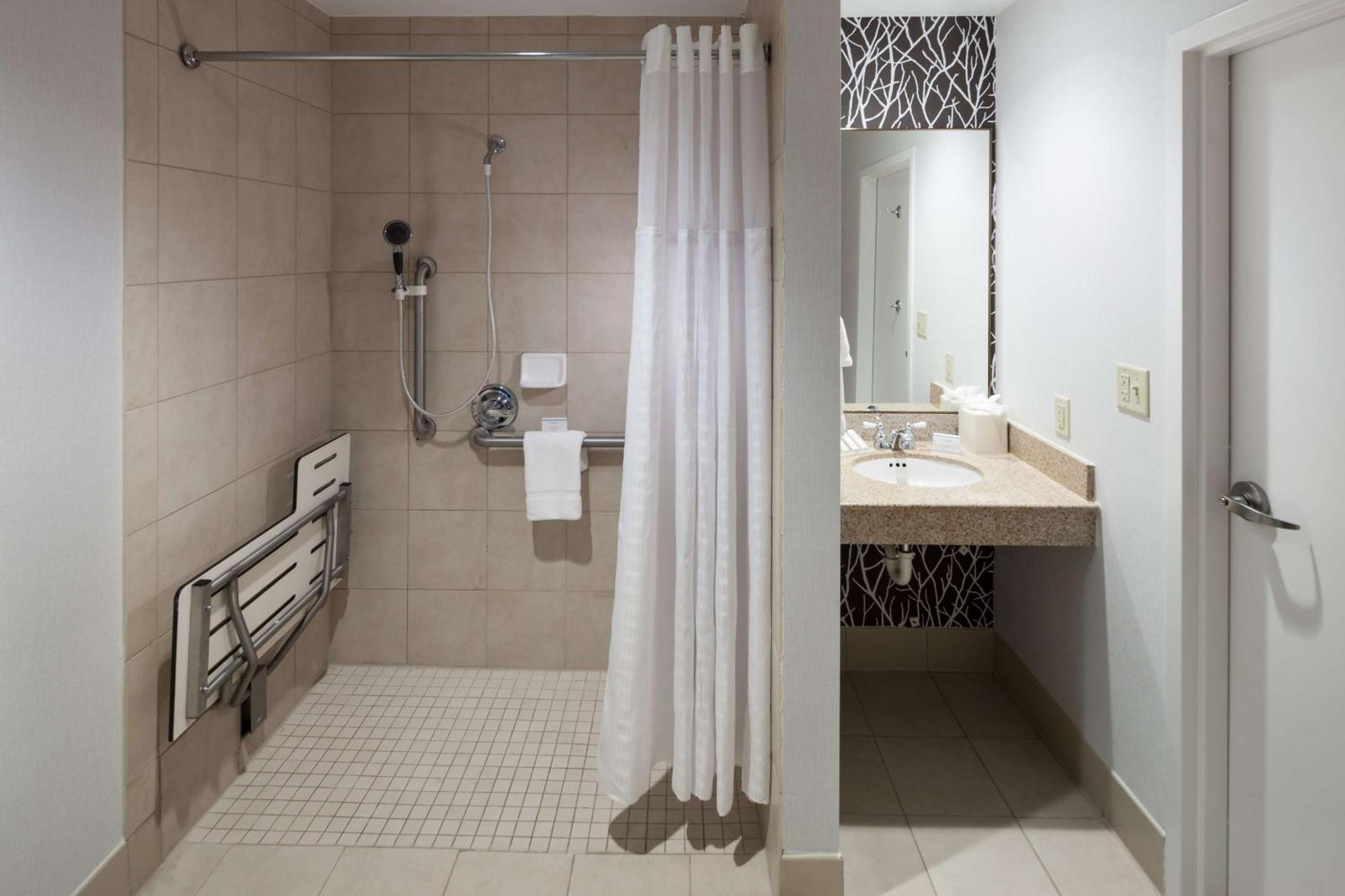 Hilton Garden Inn Frisco Luaran gambar