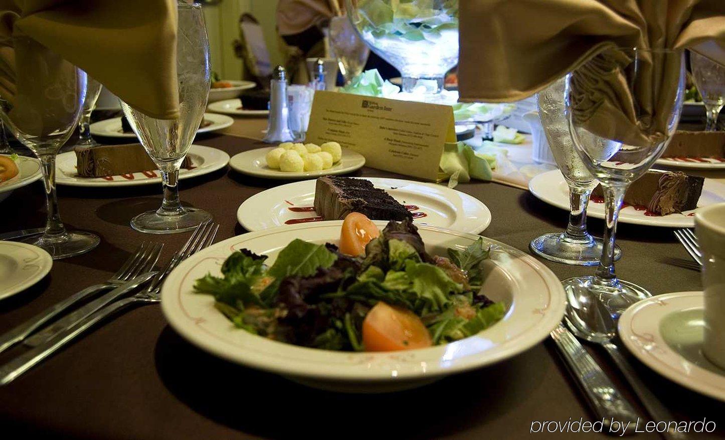 Hilton Garden Inn Frisco Restoran gambar